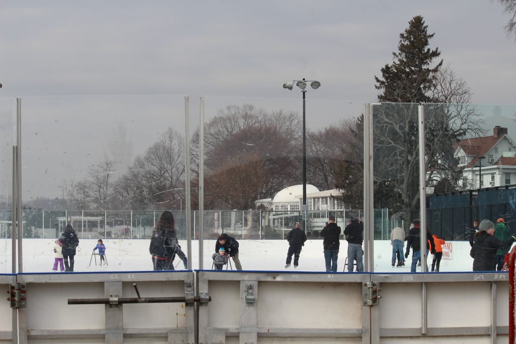 Westport, Connecticut, Westport, Police Department, Skate with a cop